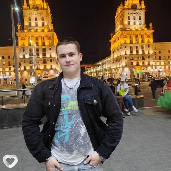 Данила, 21, Кричеве — анкета №1597622