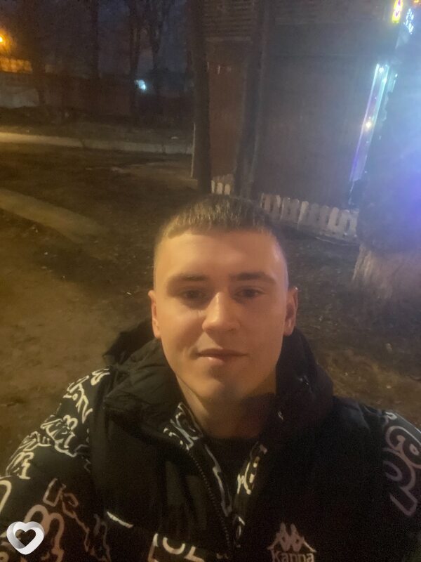 Даня, 21, Королёв — анкета №1598047