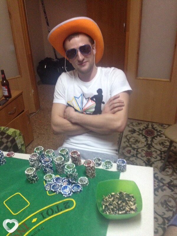 Артемий, 33, Тюмени — анкета №1599194