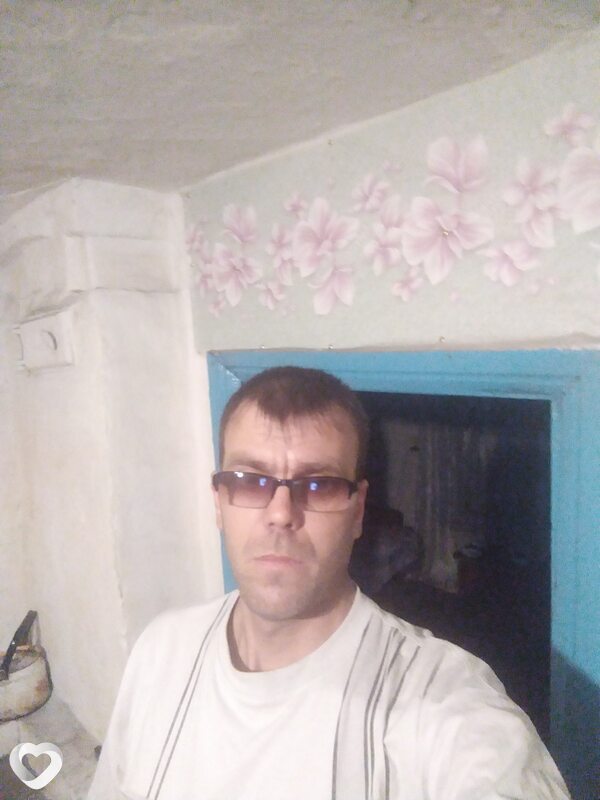 Павел, 40, Осинниках — анкета №1599044