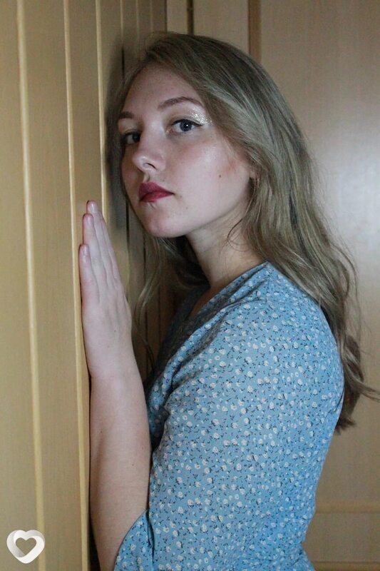 Арина, 22, Кемерове — анкета №1599093