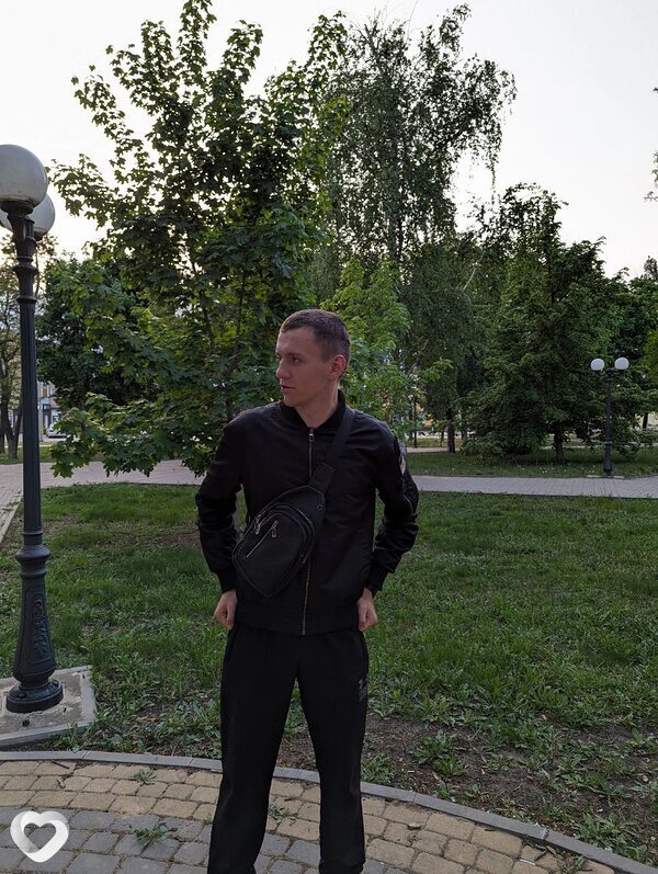 Антон, 25, Москве — анкета №1599119