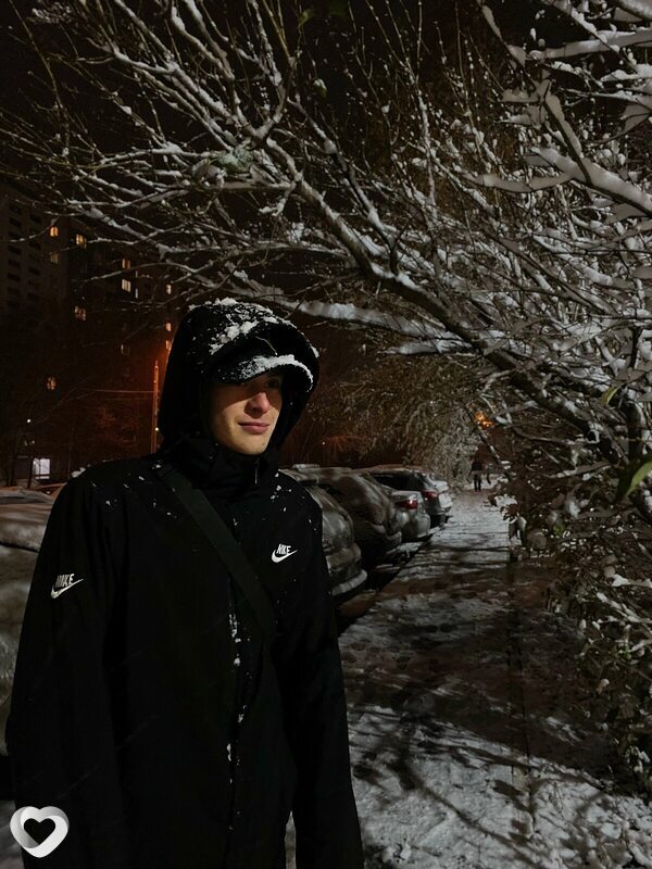 Roman, 20, Москве — анкета №1600375