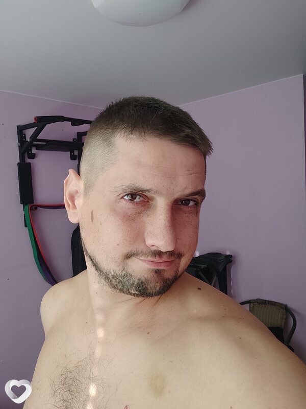 General, 37, Алуште — анкета №1600431