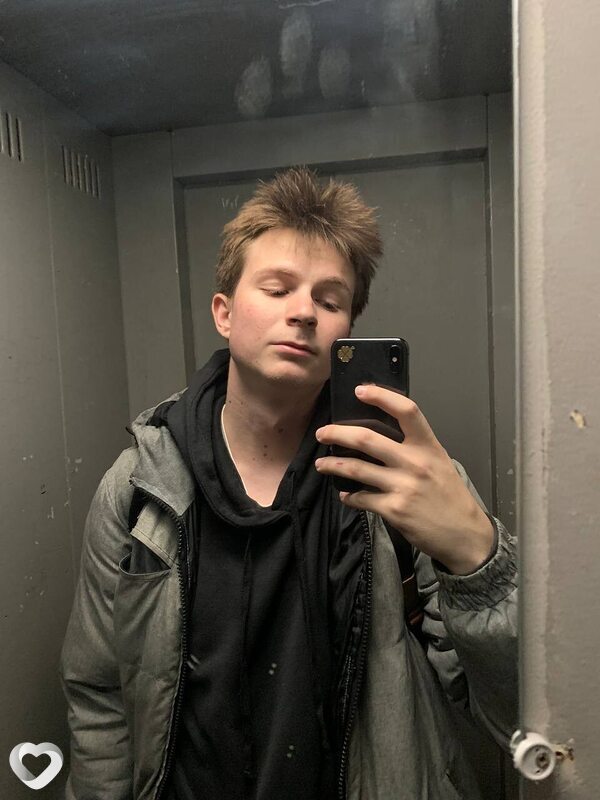 Даниил, 22, Волгограде — анкета №1600642