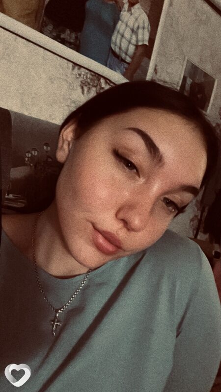 Кристи, 20, Белгороде — анкета №1600576