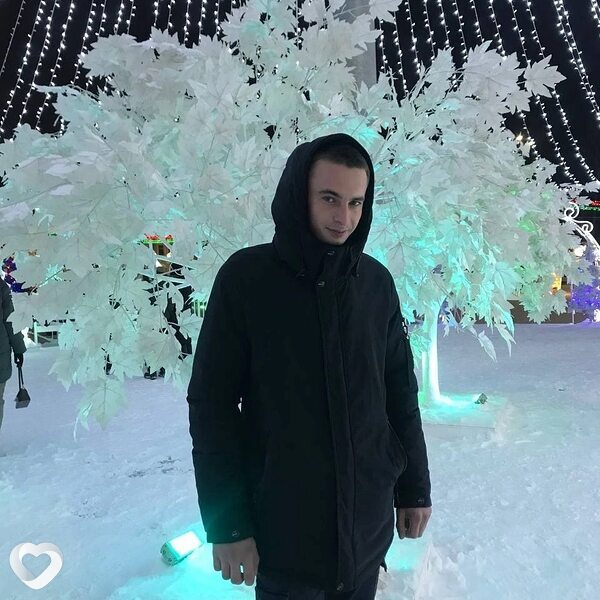 Геннадий, 21, Минске — анкета №1600864