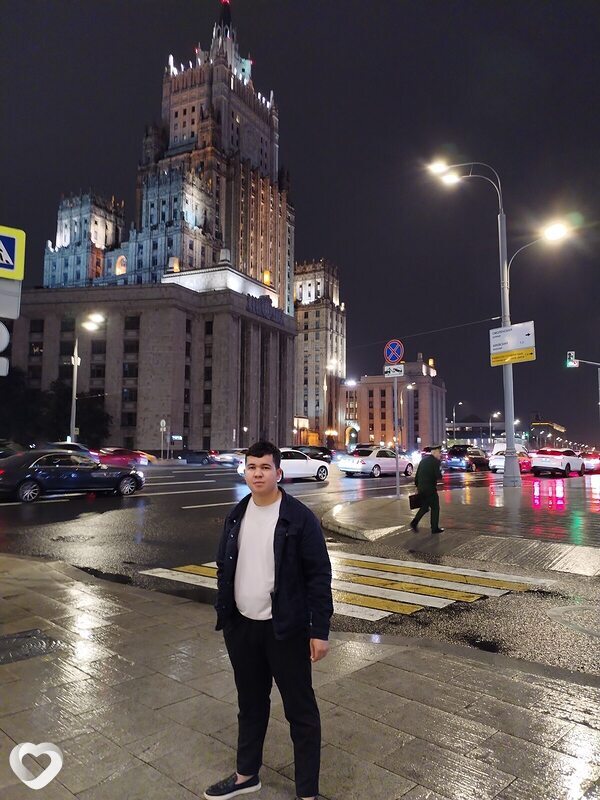 Диёрбек, 23, Москве — анкета №1602146