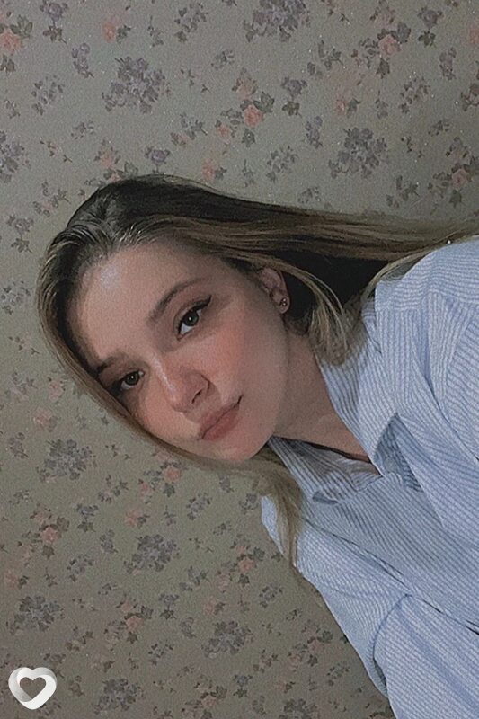 Юля, 20, Твери — анкета №1602557
