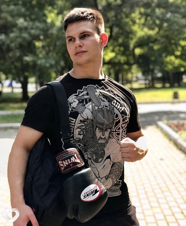 Александр, 26, Пинске — анкета №1602535
