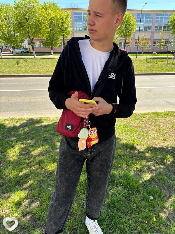 Коля, 22, Борисове — анкета №1602943