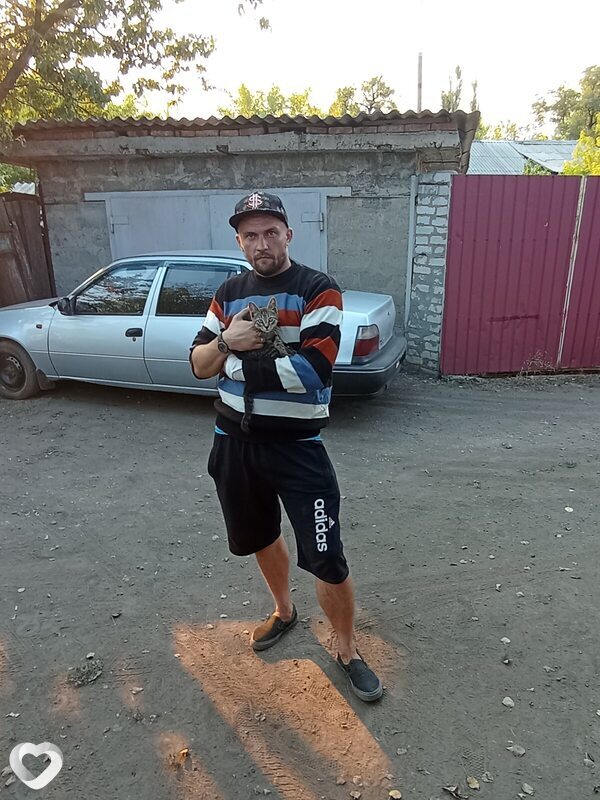 Денис, Первомайск