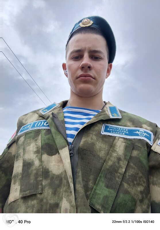 Дмитрий, 22, Барановичах — анкета №1603470
