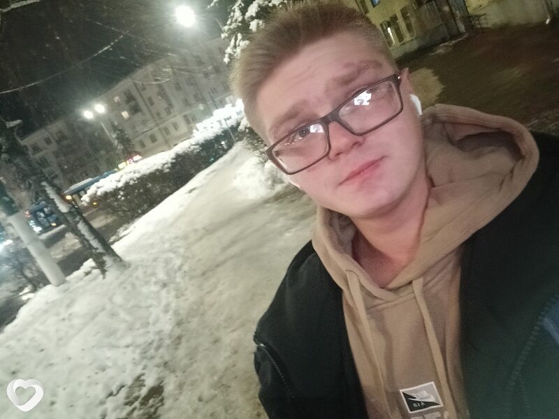 Илья, 28, Твери — анкета №1604042