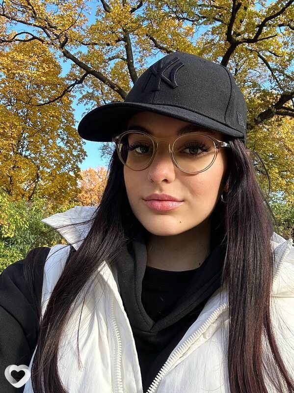 Ангелина, 21, Архангельске — анкета №1604074