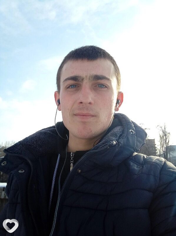 Илья, 28, Донецке — анкета №1604763