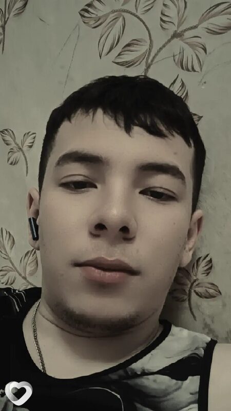 Artur, 26, Санкт-Петербурге — анкета №1605270