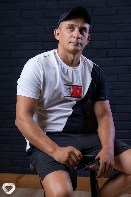 Сергей, 36, Снежном — анкета №1605286