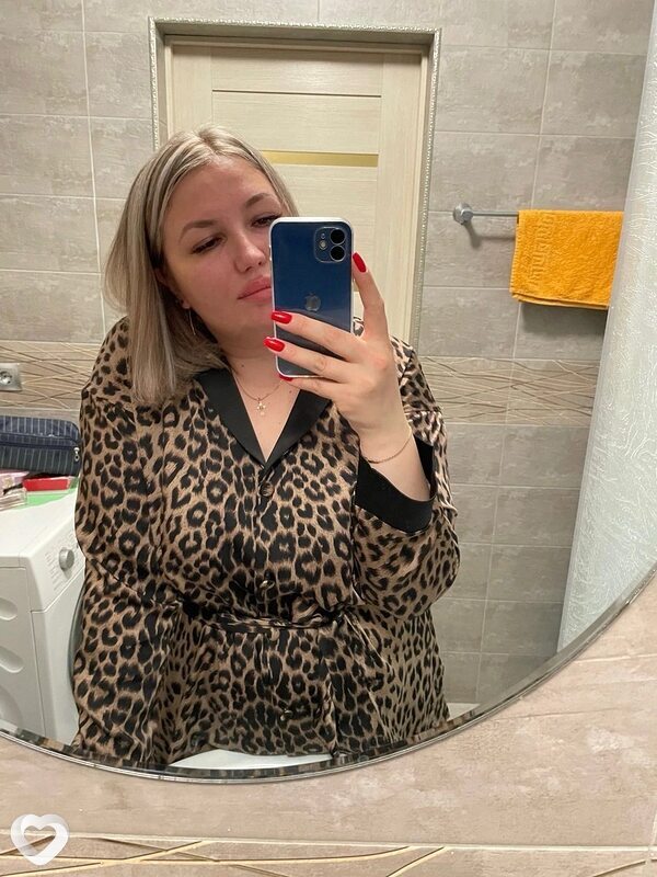 Катя, 27, Челябинске — анкета №1605431