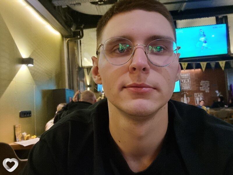 Максим, 22, Москве — анкета №1605433