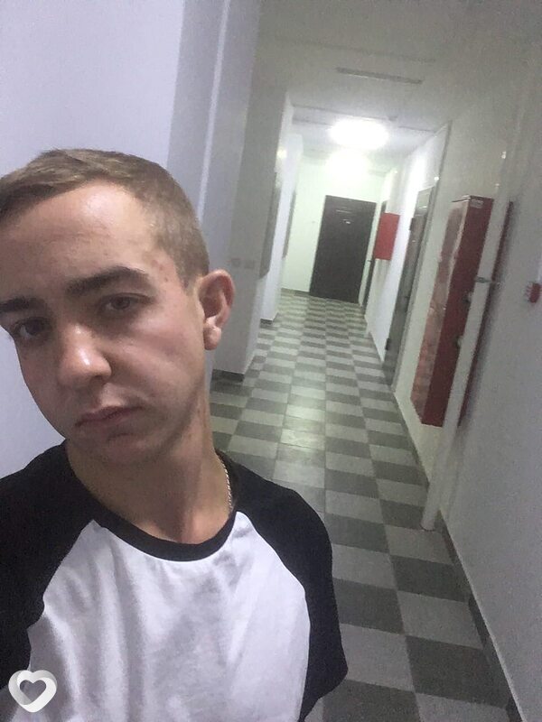 Денис, 26, Омске — анкета №1605392