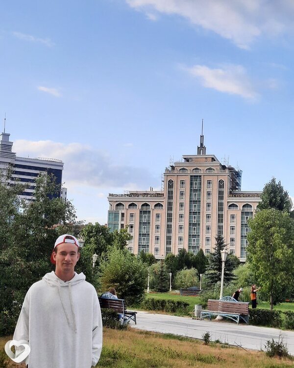 Андрей, 20, Москве — анкета №1605670