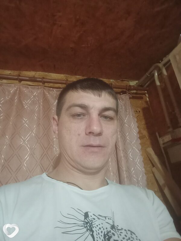Евгений, 41, Жирновске — анкета №1605773