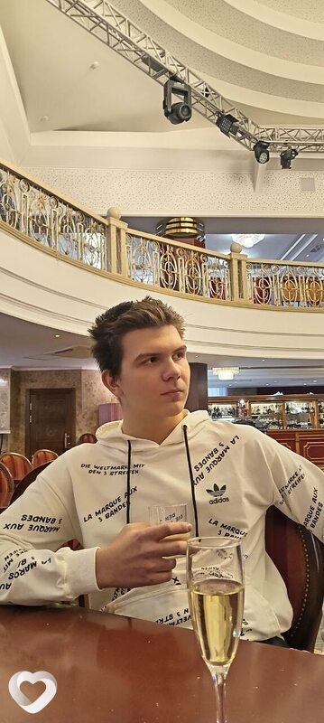 Егор, 21, Кемерове — анкета №1605811
