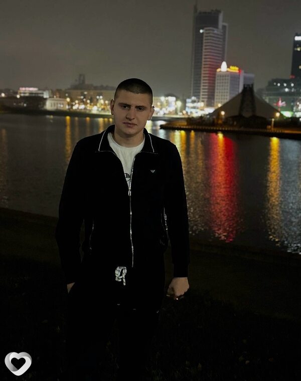 Стас, 22, Москве — анкета №1605867