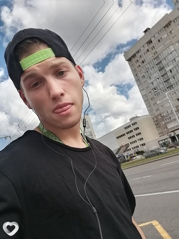 Денис, 24, Минске — анкета №1606084