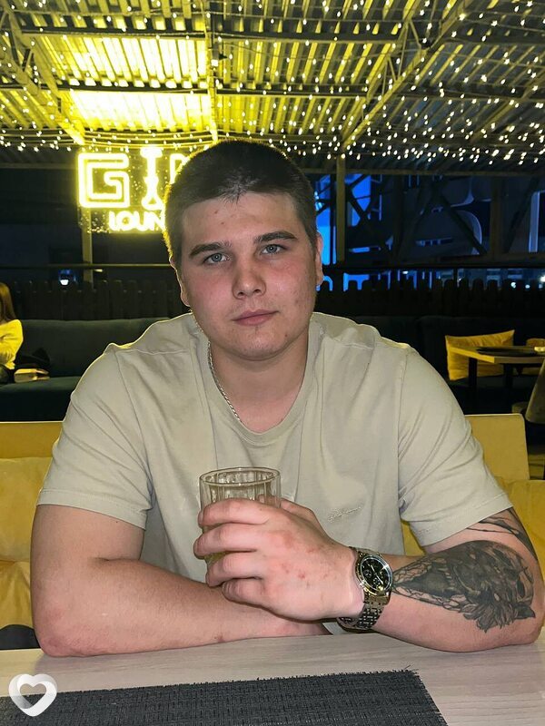 Сергей, 22, Усть-Каменогорск — анкета №1606818
