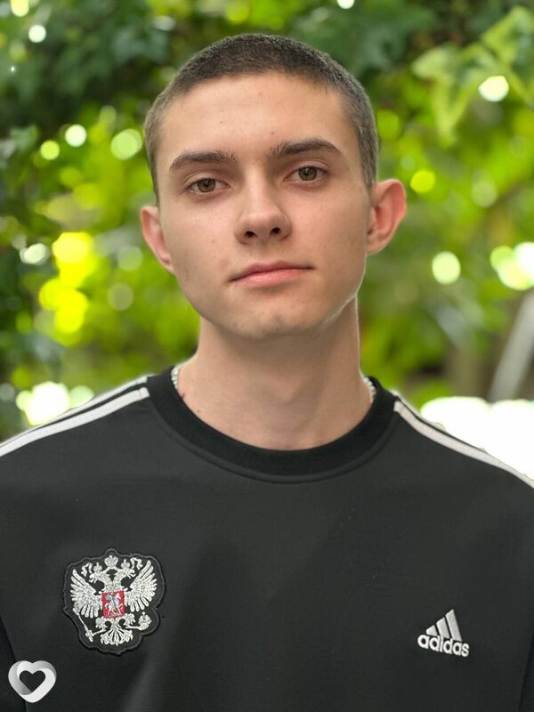 Виктор, 21, Москве — анкета №1606744