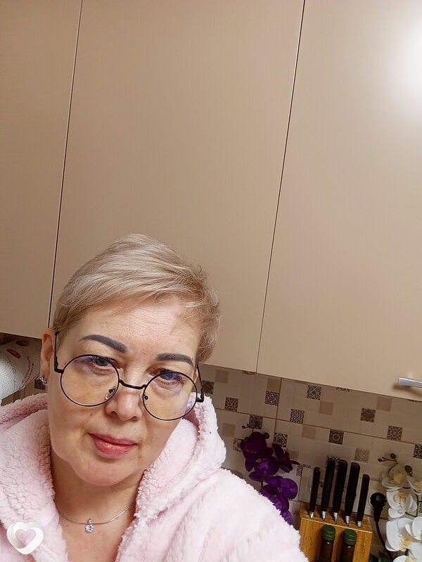 Алена, 52, Саратове — анкета №1607266