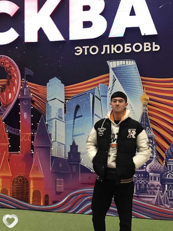 Лочинбек, 23, Москве — анкета №1608091