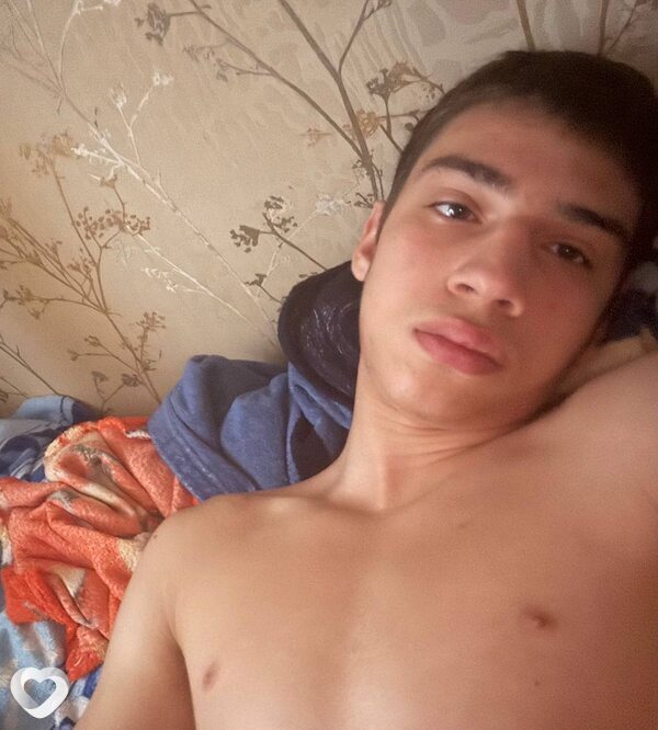 Артём, 21, Ростове-на-Дону — анкета №1608658