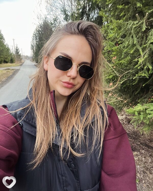 Екатерина, 20, Москве — анкета №1608561