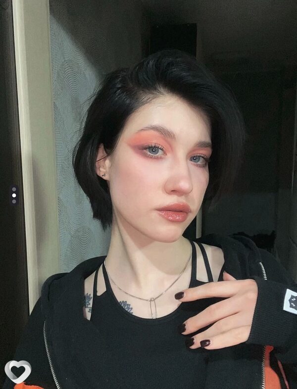 Алена, 23, Березниках — анкета №1609354