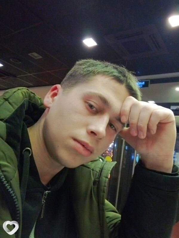 Иван, 26, Самаре — анкета №1610636