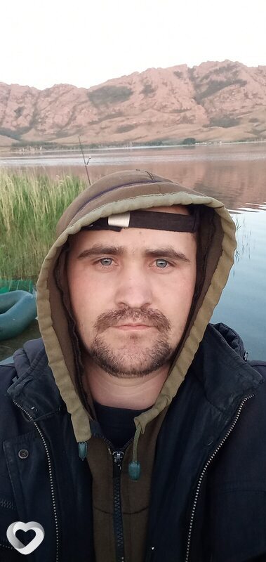 Алексей, 32, Риддер — анкета №1610645