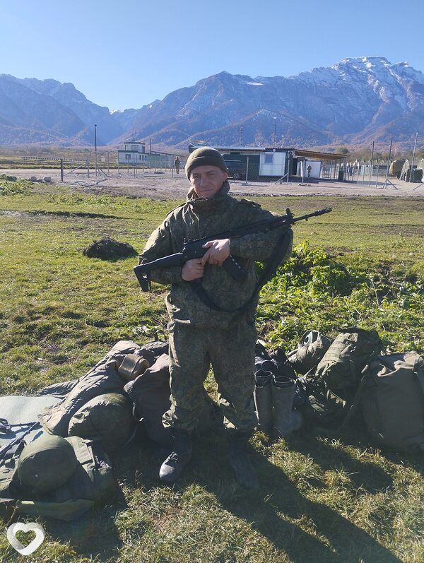 Антон, 31, Новоаннинском — анкета №1611900