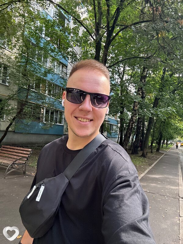 Максим, 28, Москве — анкета №1612104