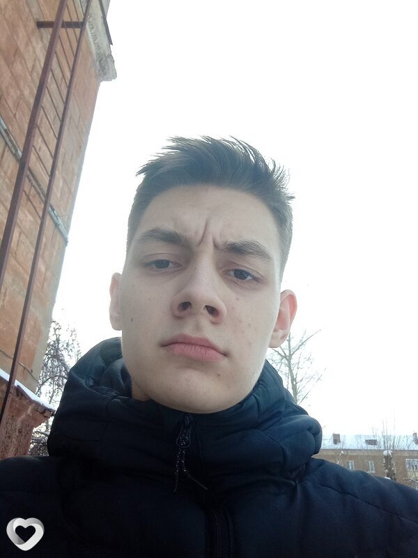 Михаил, 19, Нижнем Тагиле — анкета №1612393
