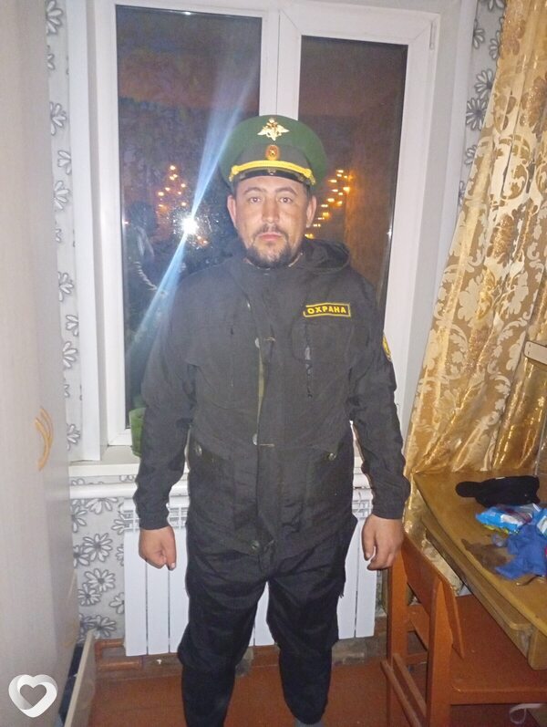 Денис, 32, Ужуре — анкета №1612766