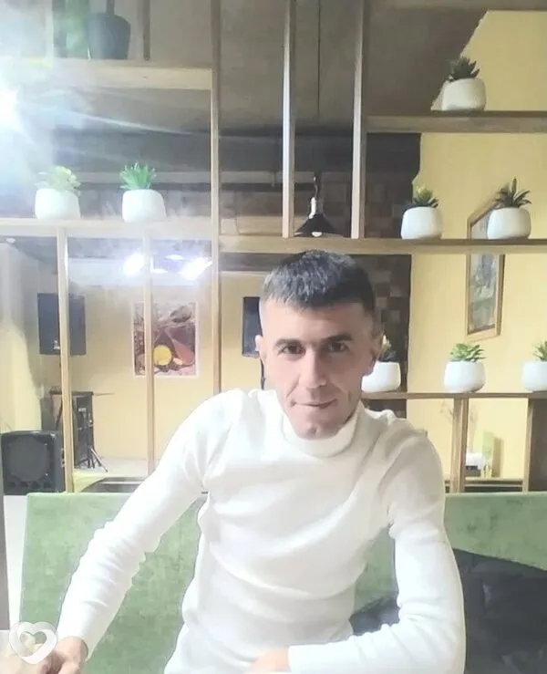 Карен, 28, Барнауле — анкета №1612856