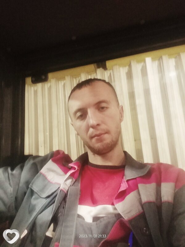 Дмитрий, 29, Щекине — анкета №1613046