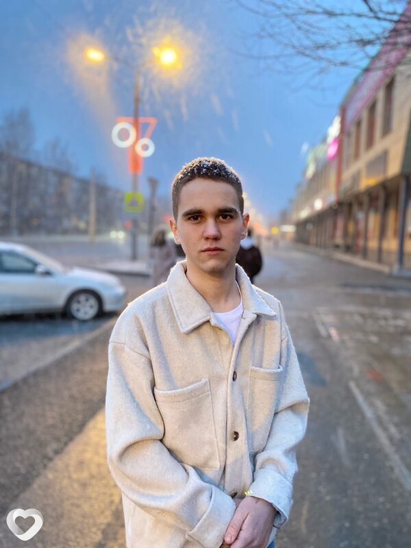 Алексей, 20, Краснодаре — анкета №1613316