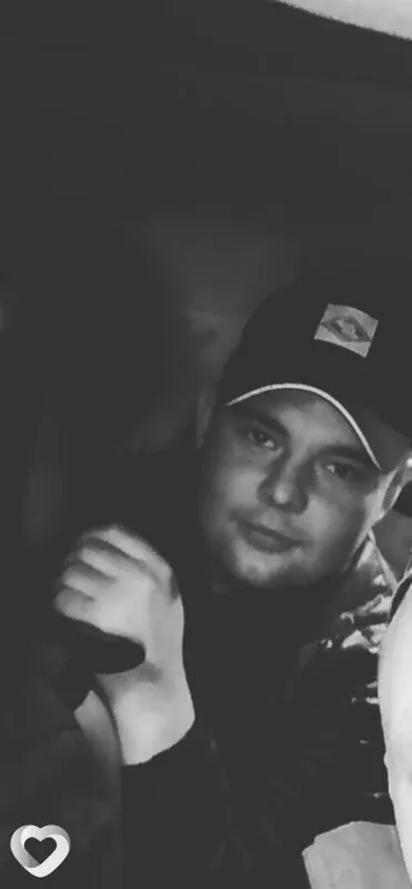 Александр, 28, Горно-Алтайске — анкета №1613886