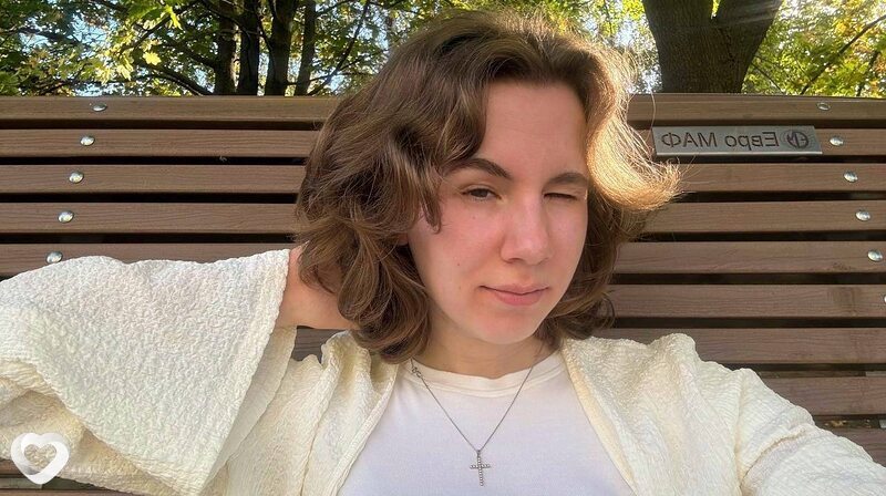 Аня, 24, Москве — анкета №1613730
