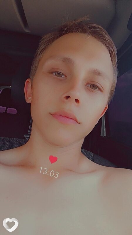 Максим, 19, Камышине — анкета №1613970