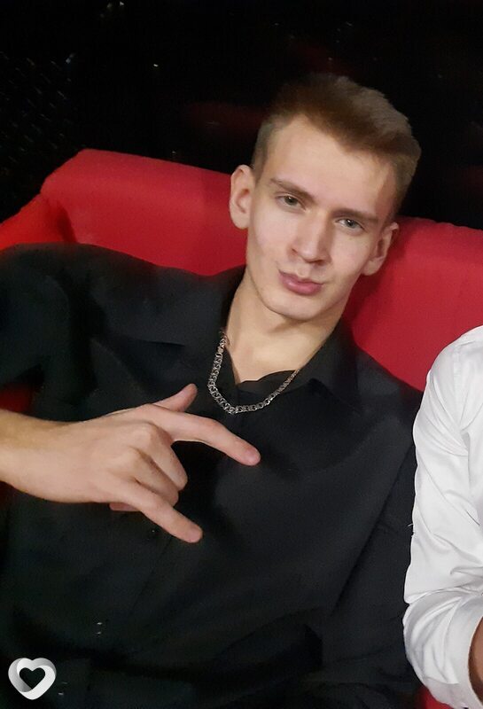 Антон, 21, Воронеже — анкета №1614887